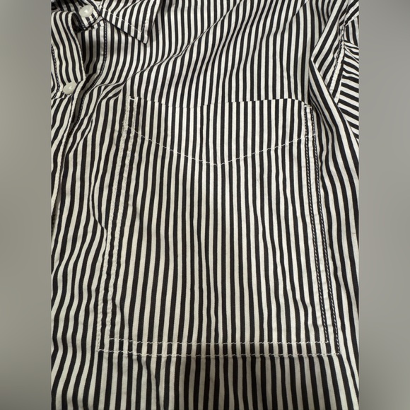 AE Button Up - Picture 5 of 6